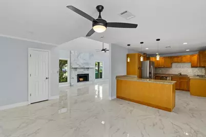 10730 Boardwalk Street, Houston, TX 77042 - Photo 11