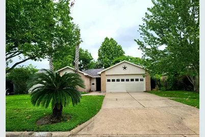 2711 S Brompton Drive, Pearland, TX 77584 - Photo 1