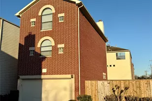 9833 Sandra Ann Ct, Houston, TX 77025 - Photo 33