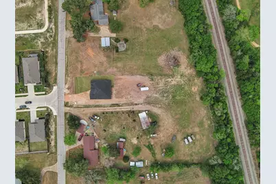 1874 Burleson, Brenham, TX 77833 - Photo 25