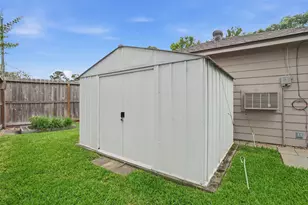 15810 Echo Lodge Dr, Houston, TX 77095 - Photo 27