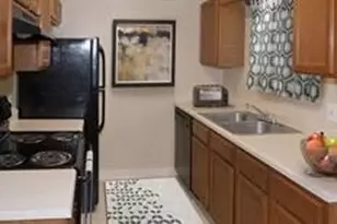 2501 Davis St, Taylor, TX 76574 - Photo 5