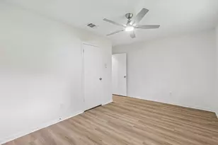 2703 N Colosseum Ct, New Caney, TX 77357 - Photo 21