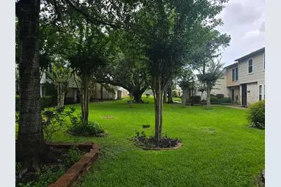 6415 Creekbend Drive #107, Houston, TX 77096 - Photo 3