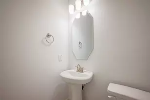 3007 Golden Isle Dr, Texas City, TX 77568 - Photo 19