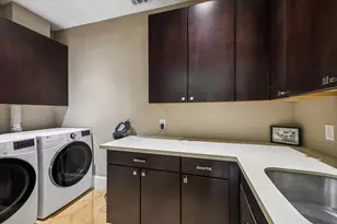 1529 Lawrence St, Houston, TX 77008 - Photo 21