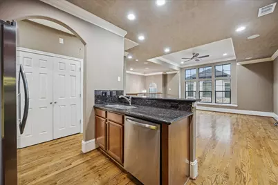 1376 Studer Street, Houston, TX 77007 - Photo 13