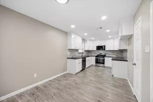 4315 Kelling St, Houston, TX 77045 - Photo 11