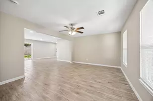 4315 Kelling St, Houston, TX 77045 - Photo 13