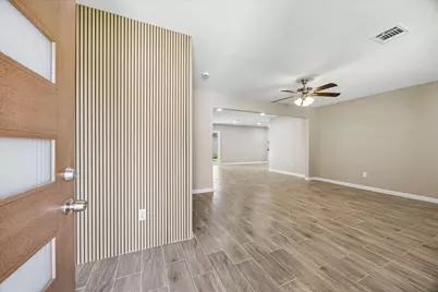 4315 Kelling Street, Houston, TX 77045 - Photo 3