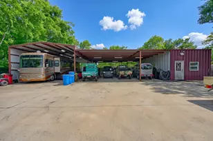 518 Columbus Rd, Sealy, TX 77474 - Photo 29