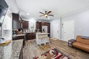 518 Columbus Rd, Sealy, TX 77474 - Photo 19