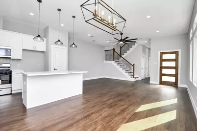 4215 Rogers Street, Houston, TX 77022 - Photo 9