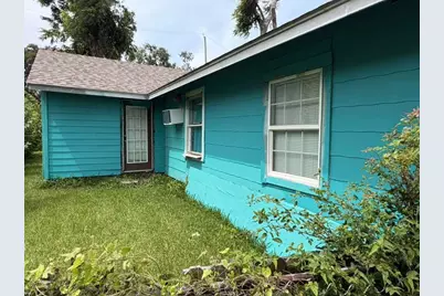 3226 Arkansas Street, Baytown, TX 77520 - Photo 3