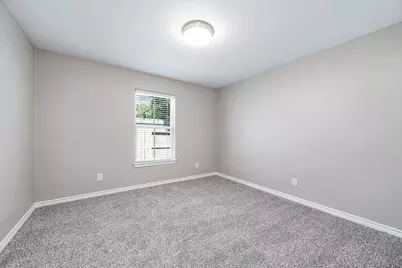 7308 Avenue R, Galveston, TX 77551 - Photo 17