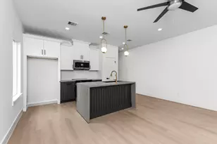 2316 McKee St, Houston, TX 77009 - Photo 3