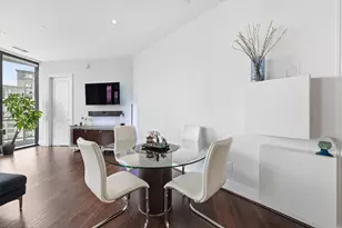 1409 Post Oak Blvd, Houston, TX 77056 - Photo 9