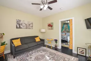 903 McIntosh St, Houston, TX 77009 - Photo 7