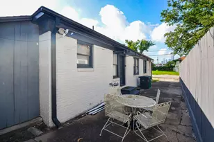 903 McIntosh St, Houston, TX 77009 - Photo 31