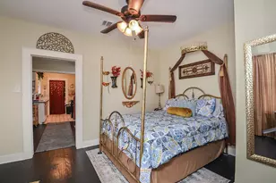 903 McIntosh St, Houston, TX 77009 - Photo 25