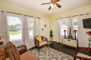 903 McIntosh St, Houston, TX 77009 - Photo 21