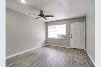 5117 Lavender St #5197, Houston, TX 77026 - Photo 3