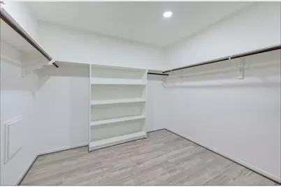 6131 Gladewell Drive, Houston, TX 77072 - Photo 15