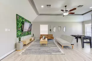 6131 Gladewell Dr, Houston, TX 77072 - Photo 5