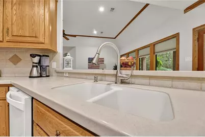 20280 Old Sorters Road, Porter, TX 77365 - Photo 11