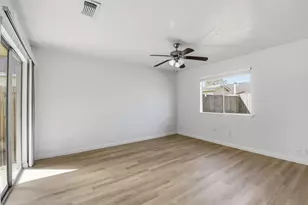 7410 Campeachy Ln, Houston, TX 77083 - Photo 9