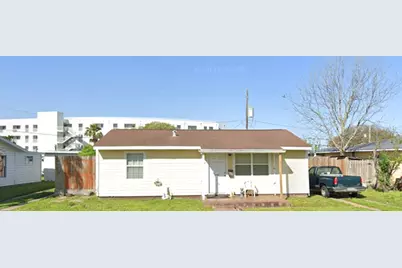 1221 Bayou Shore Drive, Galveston, TX 77551 - Photo 1
