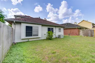 308 N Ranch House Rd, Angleton, TX 77515 - Photo 27