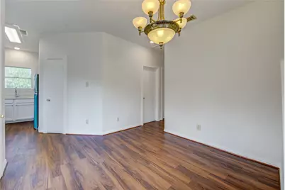 308 N Ranch House Road, Angleton, TX 77515 - Photo 9