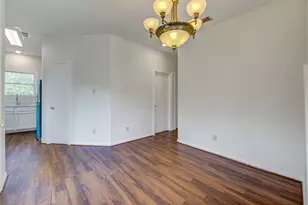 308 N Ranch House Rd, Angleton, TX 77515 - Photo 9