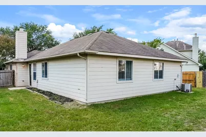 1842 Strongs Court, Katy, TX 77449 - Photo 15