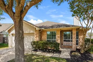 1842 Strongs Ct, Katy, TX 77449 - Photo 3