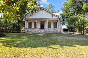 170 Noble St, Lovelady, TX 75851 - Photo 1