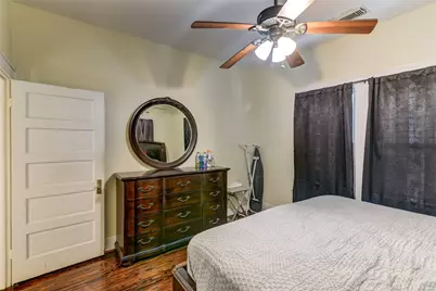 1206 17th Street #A, Galveston, TX 77550 - Photo 21