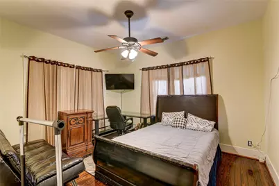 1206 17th Street #A, Galveston, TX 77550 - Photo 23