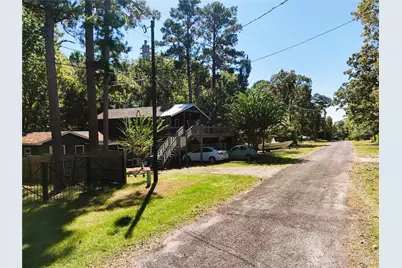 458 Rain Forest Road, Onalaska, TX 77360 - Photo 25