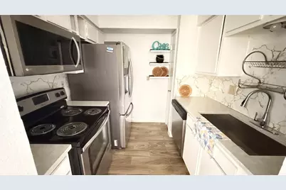 6200 W Tidwell Road #1702, Houston, TX 77092 - Photo 5