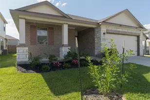 2209 Cedar Vly Dr, Conroe, TX 77306 - Photo 1