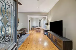 427 W 24th St, Houston, TX 77008 - Photo 3