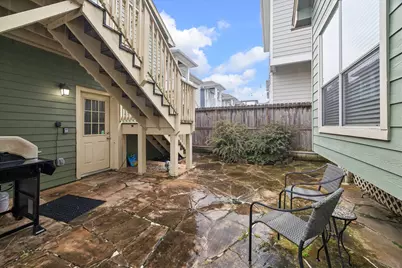 427 W 24th Street, Houston, TX 77008 - Photo 7