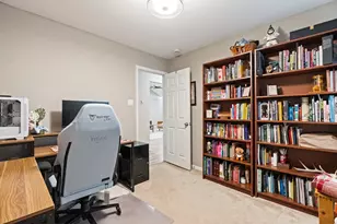 7815 Koloa River Ct, Houston, TX 77040 - Photo 21