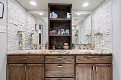 7815 Koloa River Court, Houston, TX 77040 - Photo 25