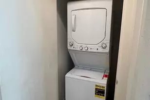 2710 Hullsmith Dr, Houston, TX 77063 - Photo 37