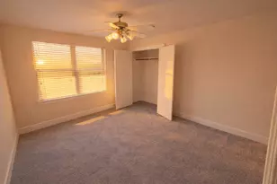 2710 Hullsmith Dr, Houston, TX 77063 - Photo 17