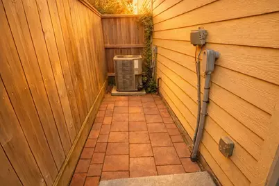 2710 Hullsmith Drive #803, Houston, TX 77063 - Photo 21