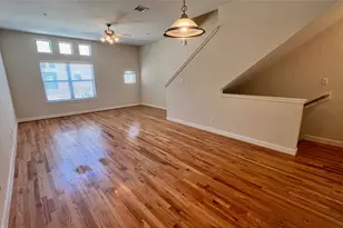 2710 Hullsmith Dr, Houston, TX 77063 - Photo 31